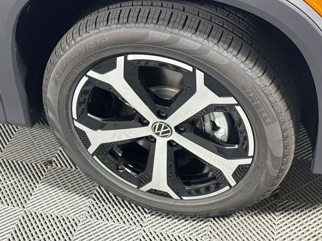 2025 Volkswagen Tiguan SE