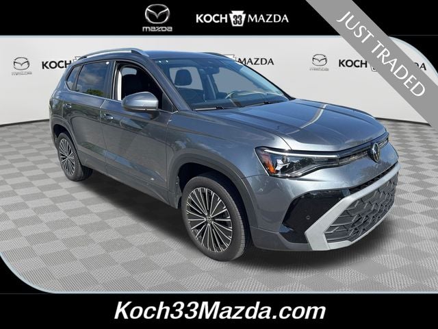 2025 Volkswagen Taos SE
