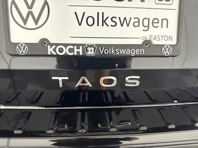 2026 Volkswagen Taos SE
