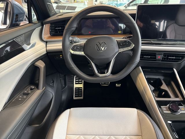 2026 Volkswagen Tiguan SEL R-Line Turbo