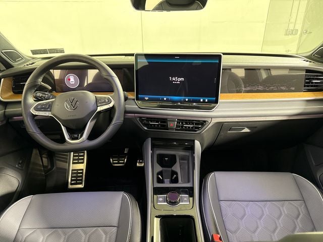 2026 Volkswagen Tiguan SEL R-Line Turbo