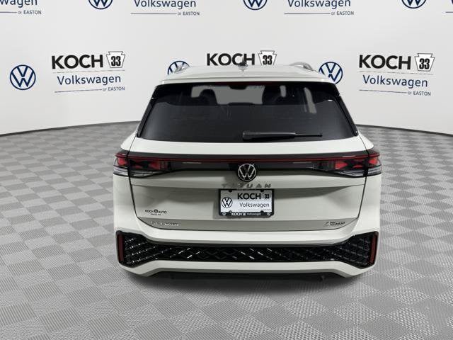 2026 Volkswagen Tiguan SEL R-Line Turbo