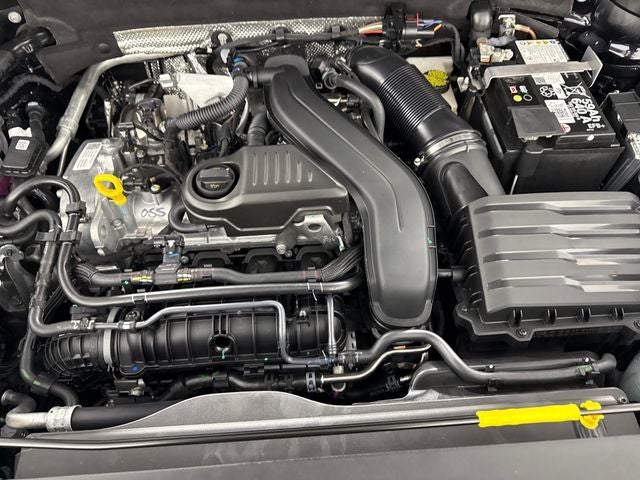 2026 Volkswagen Taos SE
