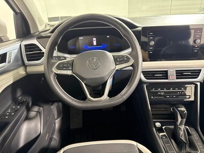 2026 Volkswagen Taos SE