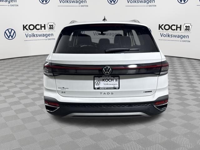 2026 Volkswagen Taos SE