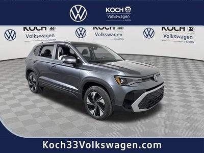 2026 Volkswagen Taos SE