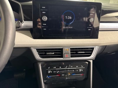 2026 Volkswagen Taos SE