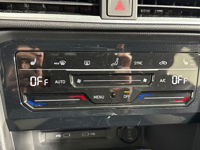 2026 Volkswagen Taos SE