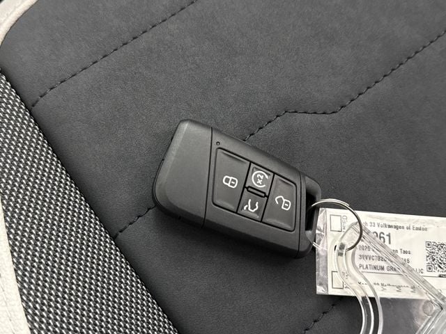 2026 Volkswagen Taos SE