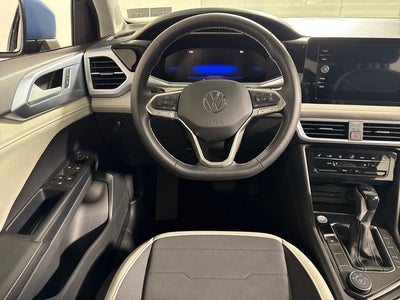 2026 Volkswagen Taos SE
