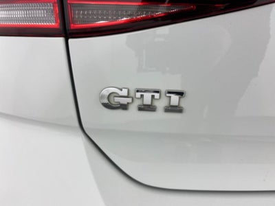 2018 Volkswagen Golf GTI SE