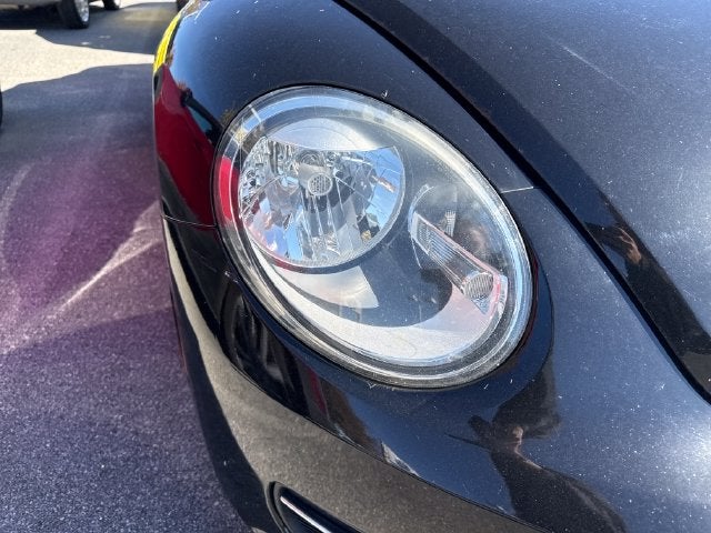 2013 Volkswagen Beetle Base