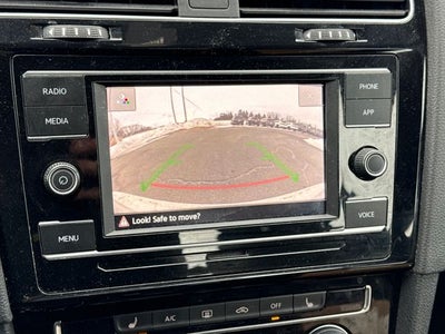 2021 Volkswagen Golf GTI S