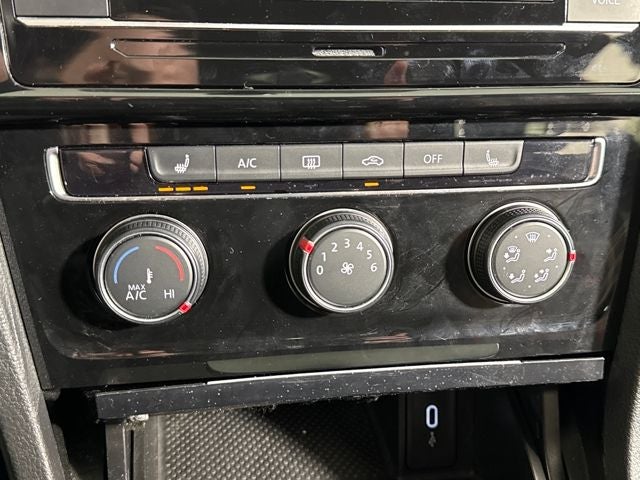 2021 Volkswagen Golf GTI S