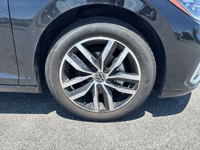 2025 Volkswagen Jetta SE