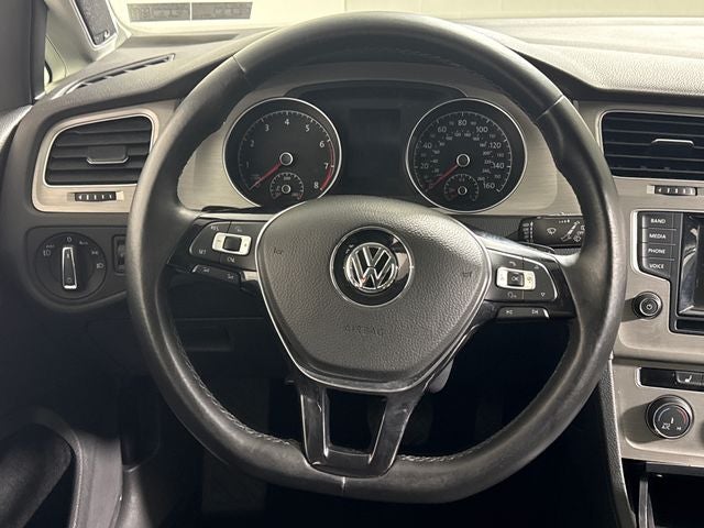 2015 Volkswagen Golf SportWagen TSI SE