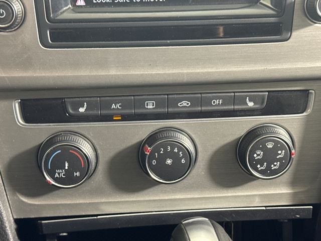 2015 Volkswagen Golf SportWagen TSI SE