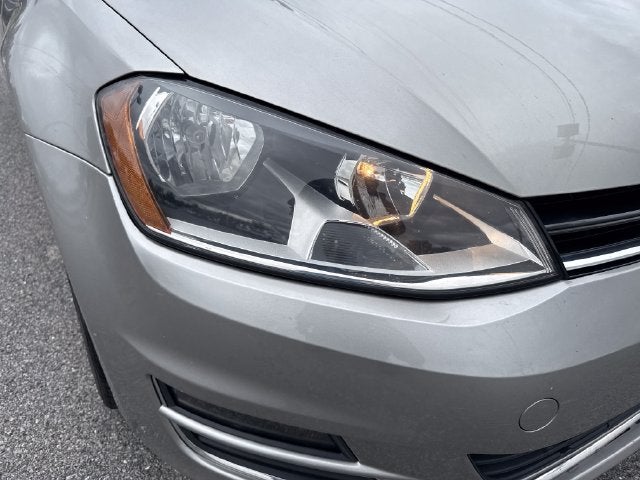 2016 Volkswagen Golf SportWagen TSI SE