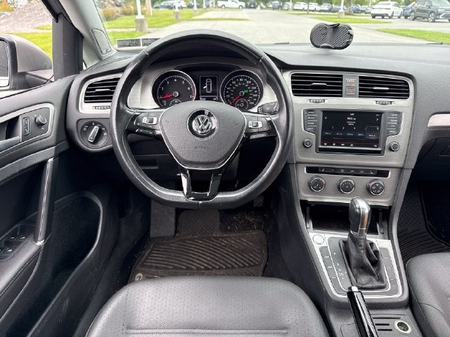 2016 Volkswagen Golf SportWagen TSI SE