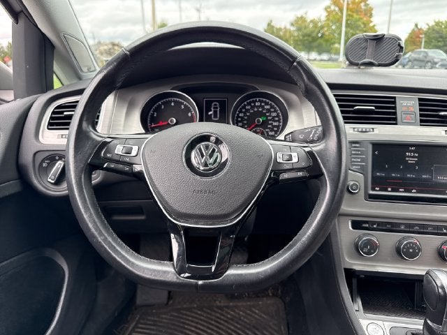 2016 Volkswagen Golf SportWagen TSI SE