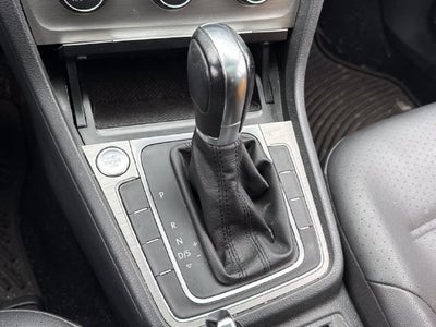 2016 Volkswagen Golf SportWagen TSI SE