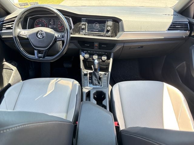 2021 Volkswagen Jetta R-Line