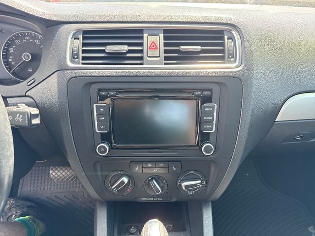 2014 Volkswagen Jetta SE w/Connectivity/Sunroof PZEV