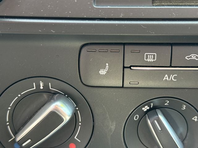 2014 Volkswagen Jetta SE w/Connectivity/Sunroof PZEV