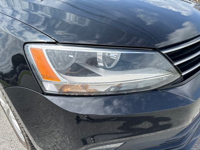 2015 Volkswagen Jetta 1.8T SE w/Connectivity/Navigation