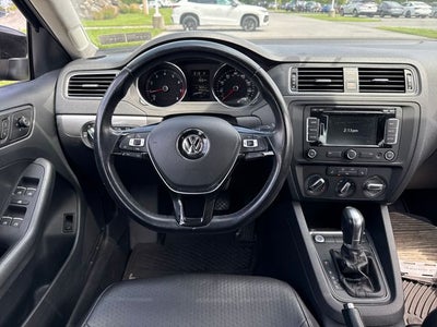 2015 Volkswagen Jetta 1.8T SE w/Connectivity/Navigation