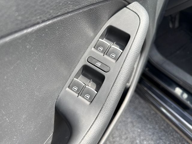 2015 Volkswagen Jetta 1.8T SE w/Connectivity/Navigation
