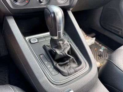 2015 Volkswagen Jetta 1.8T SE w/Connectivity/Navigation
