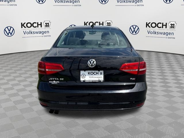 2015 Volkswagen Jetta 1.8T SE w/Connectivity/Navigation