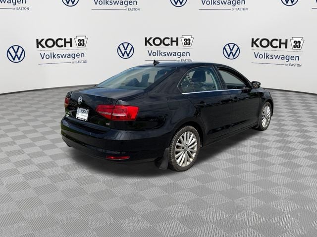 2015 Volkswagen Jetta 1.8T SE w/Connectivity/Navigation