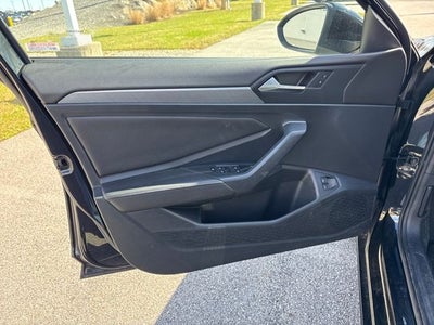 2023 Volkswagen Jetta SE