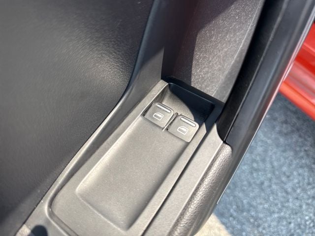 2019 Volkswagen Beetle SE