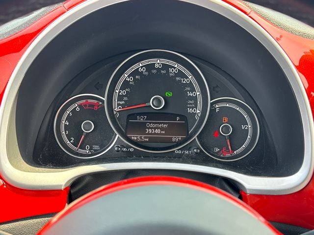 2019 Volkswagen Beetle SE