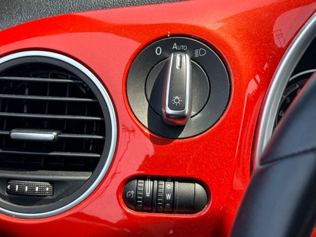 2019 Volkswagen Beetle SE