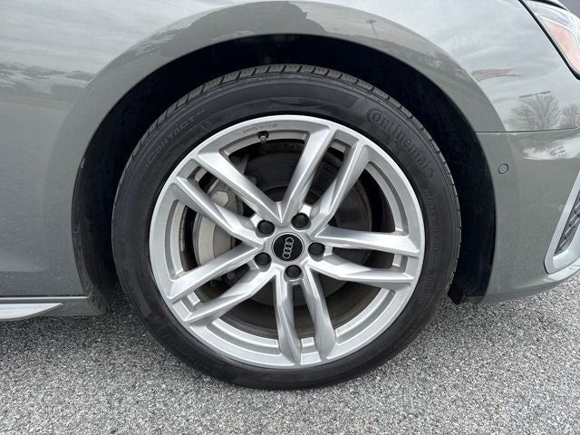 2023 Audi A4 S line Prestige