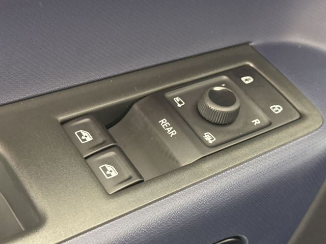 2025 Volkswagen ID. Buzz Pro S