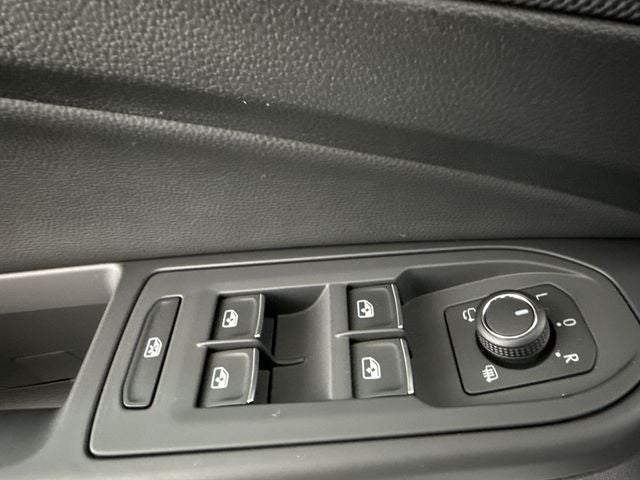 2025 Volkswagen Golf GTI SE