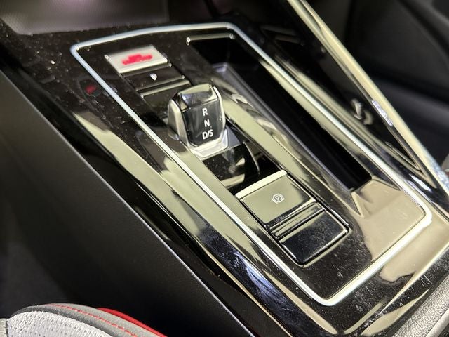 2025 Volkswagen Golf GTI SE