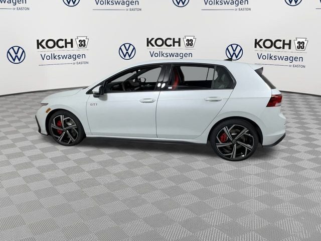 2025 Volkswagen Golf GTI SE