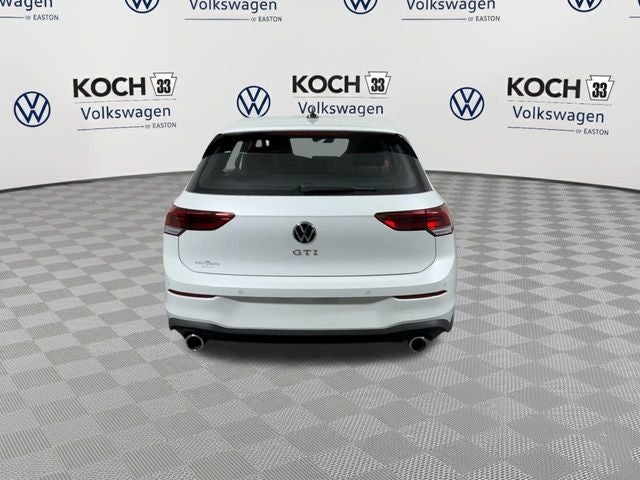 2025 Volkswagen Golf GTI SE