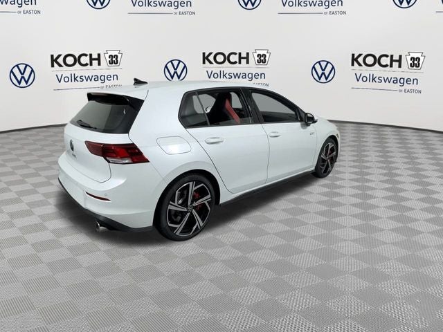 2025 Volkswagen Golf GTI SE
