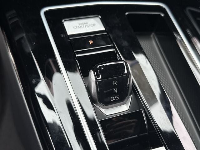 2025 Volkswagen Golf R 2.0T DSG