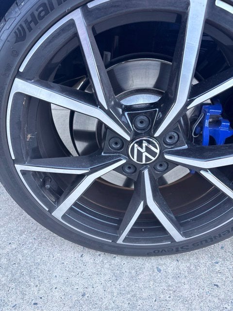 2022 Volkswagen Golf R 2.0T Manual