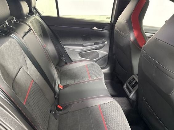 2026 Volkswagen Golf GTI SE