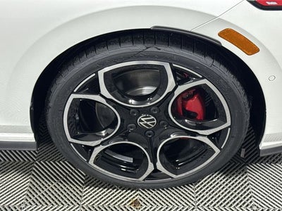 2025 Volkswagen Golf GTI Autobahn