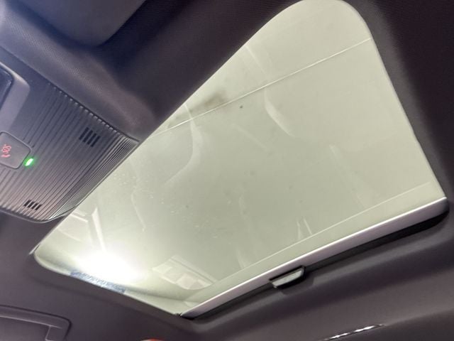 2025 Volkswagen Golf GTI Autobahn